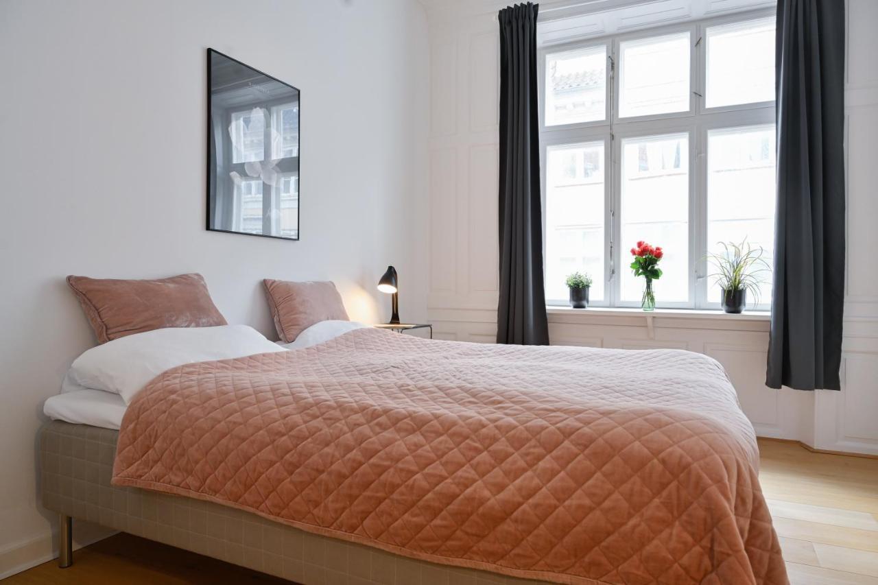 Sanders Arrow - Chic Three-bedroom In The Middle Of København